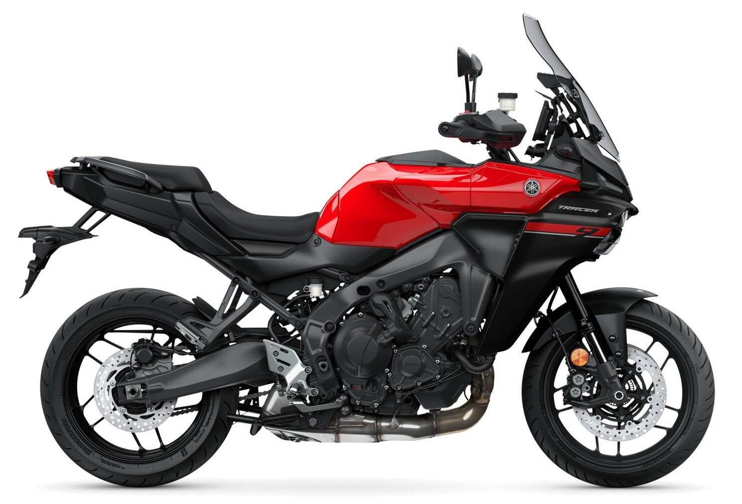 2025-Yamaha-MT09ATRS-EU-Redline-Studio-002-03