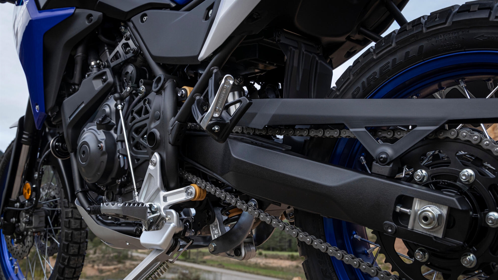 2025-Yamaha-XTZ700-EU-Detail-004-03