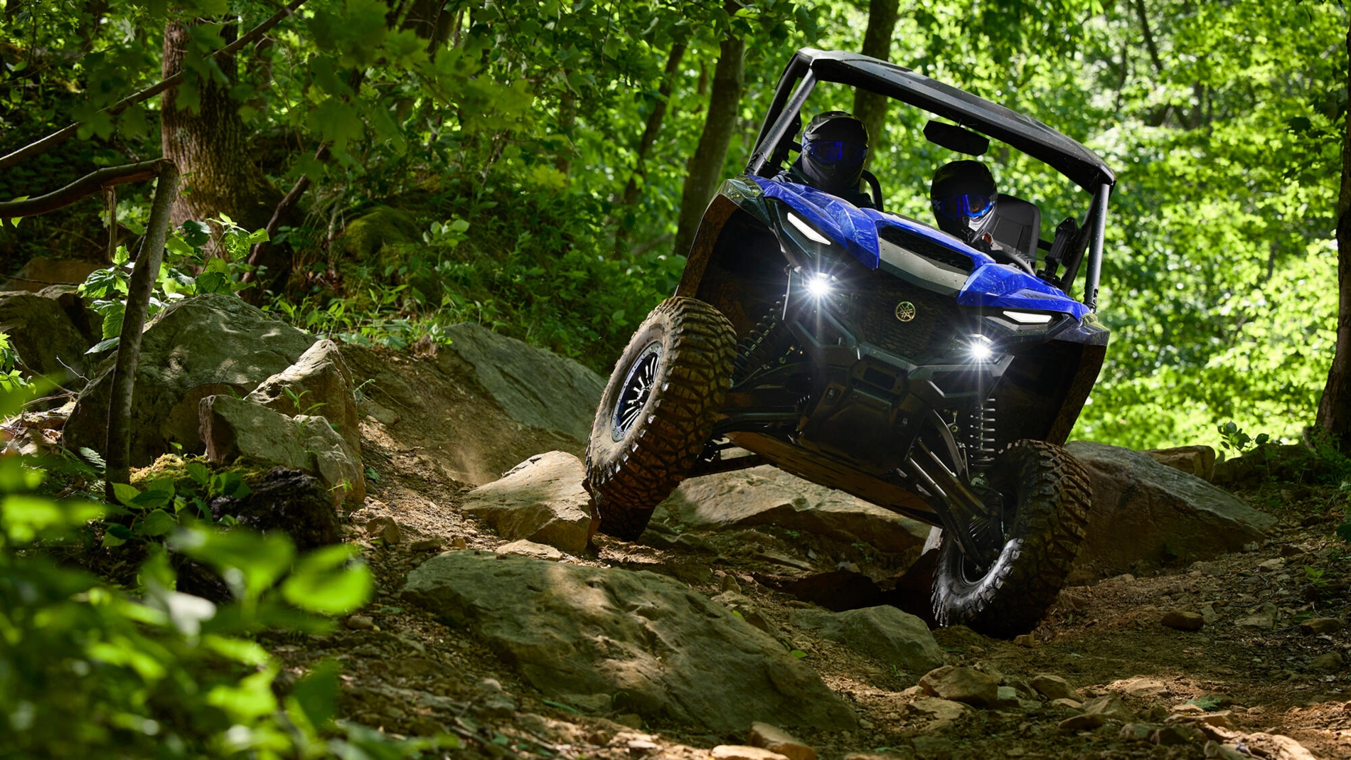 2025-Yamaha-YXE1000EWS-25-EU-Team_Yamaha_Blue_-Action-004-03