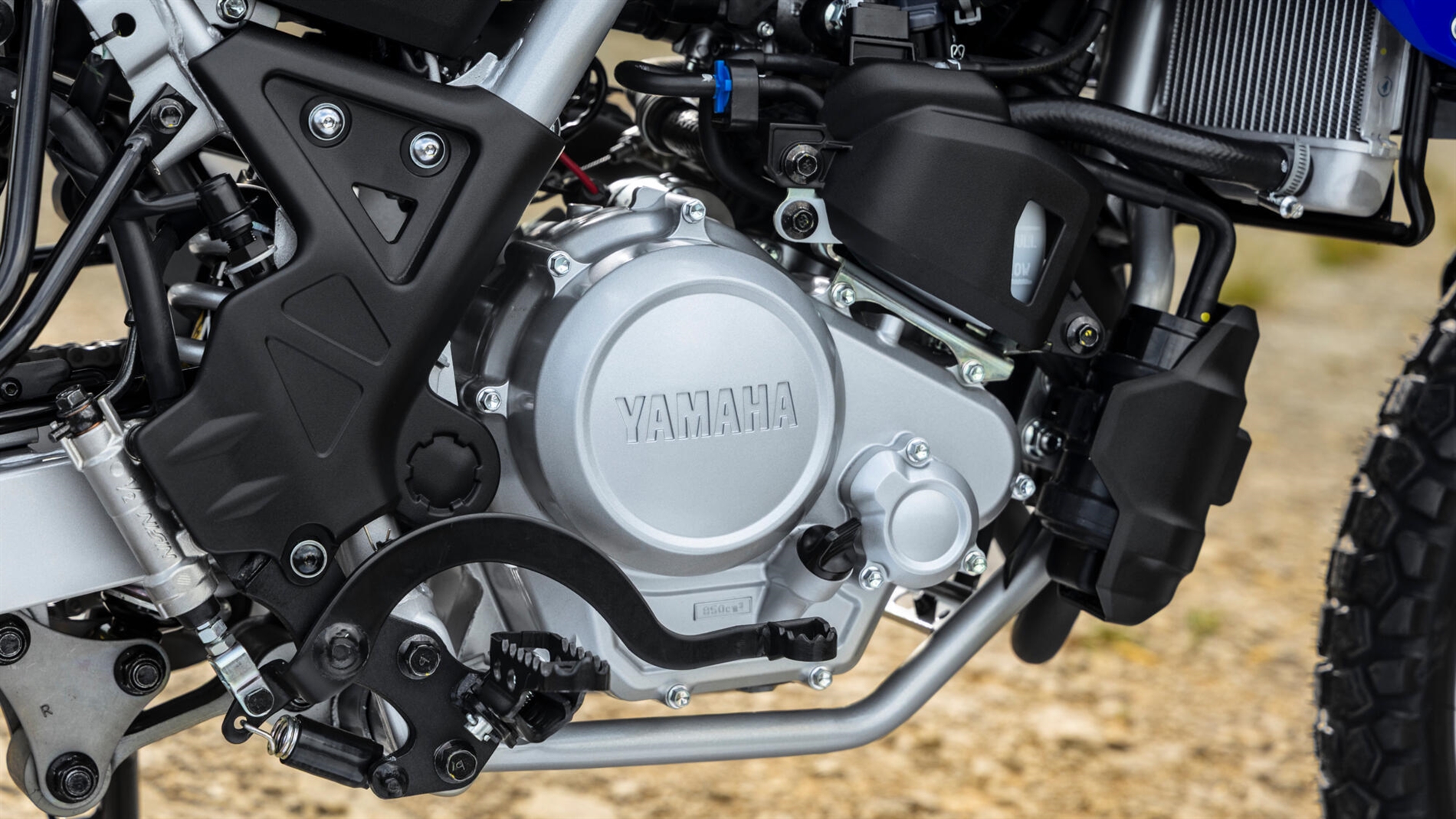 2026-Yamaha-WR125-EU-NA-Detail-002-03