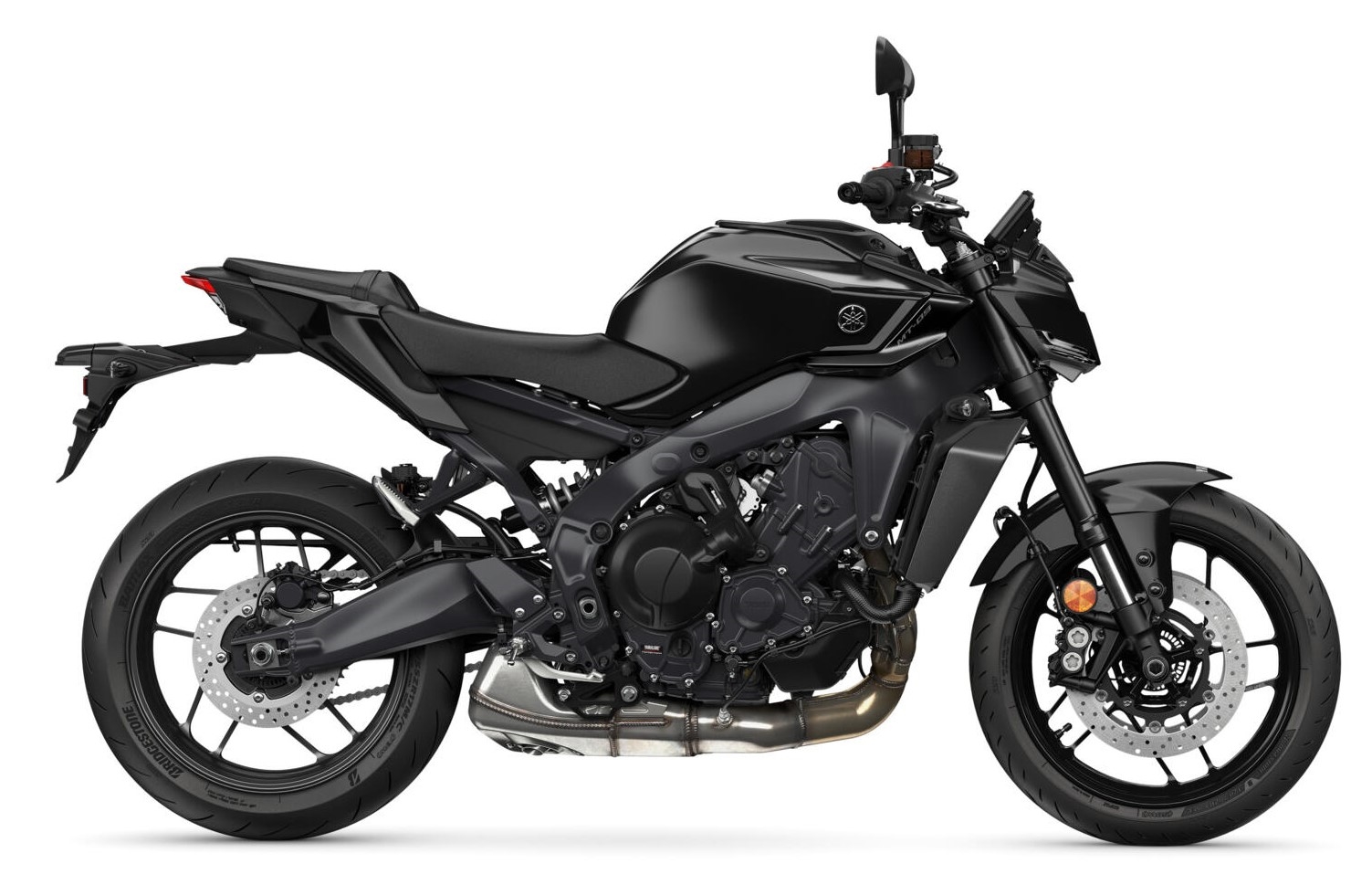 2025-Yamaha-MT09AS-EU-Tech_Black-Studio-002-03