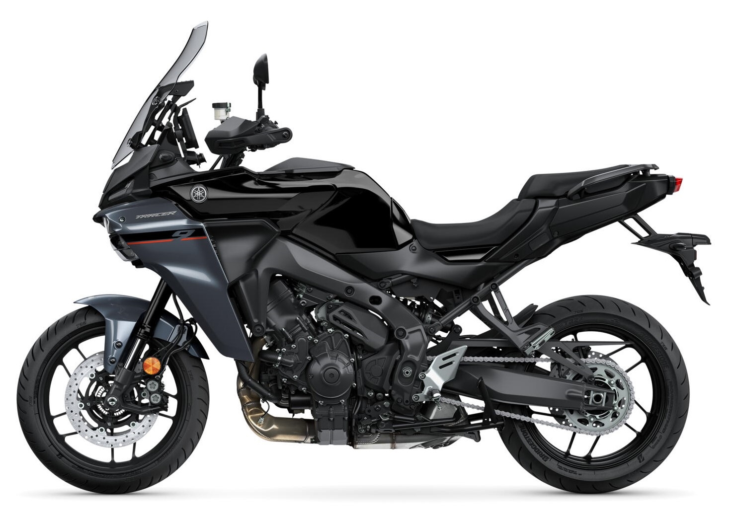 2025-Yamaha-MT09ATRS-EU-Midnight_Black-Studio-006-03