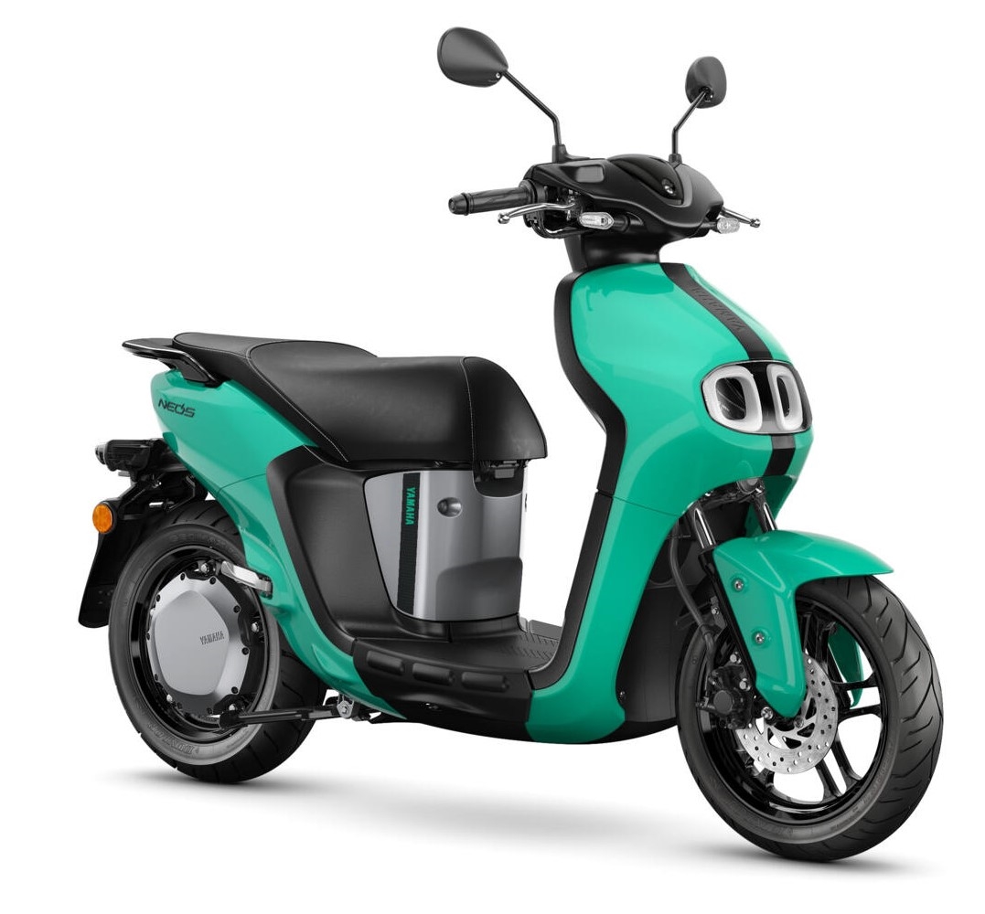 2023-Yamaha-EJE025DB-EU-Dual_Battery_Aqua_-360-Degrees-001-03