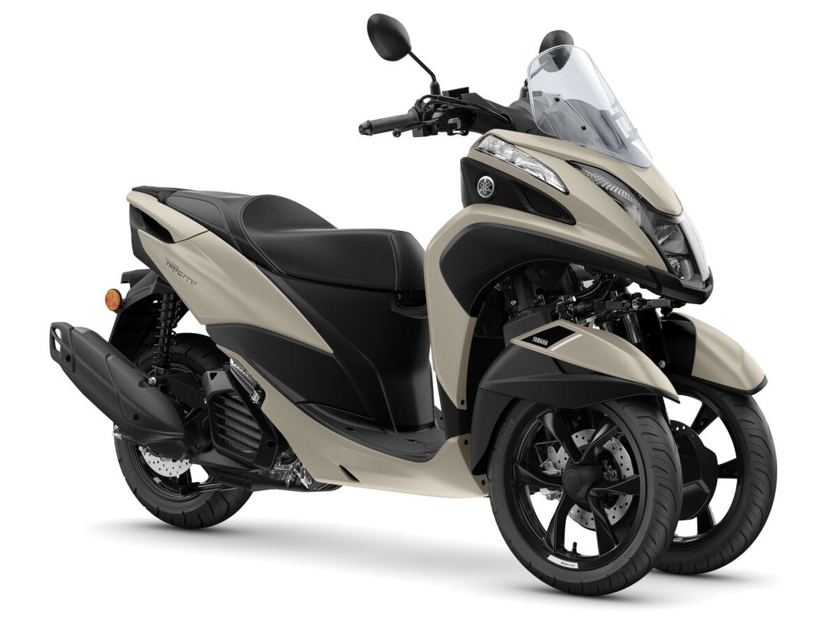 2022-Yamaha-MW125-EU-Sand_Grey-Studio-001-03