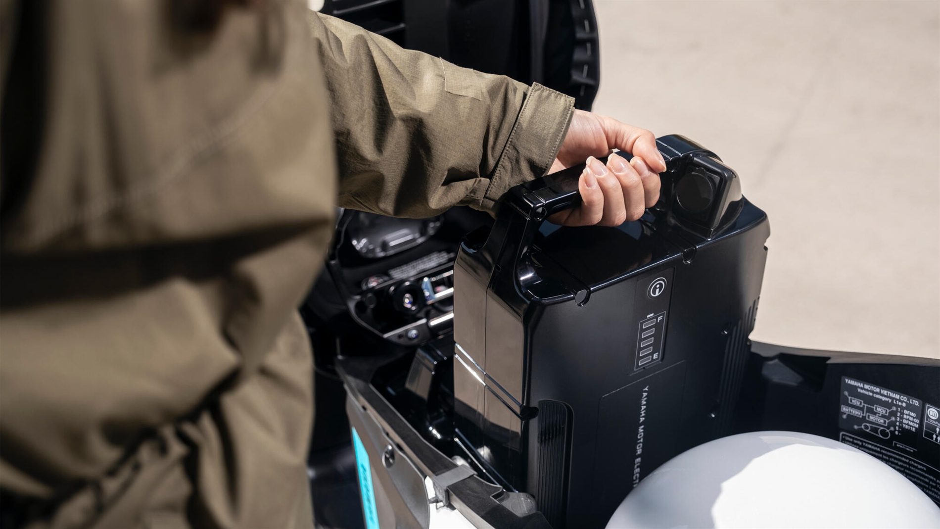 2023-Yamaha-EJE025-EU-Detail-005-03