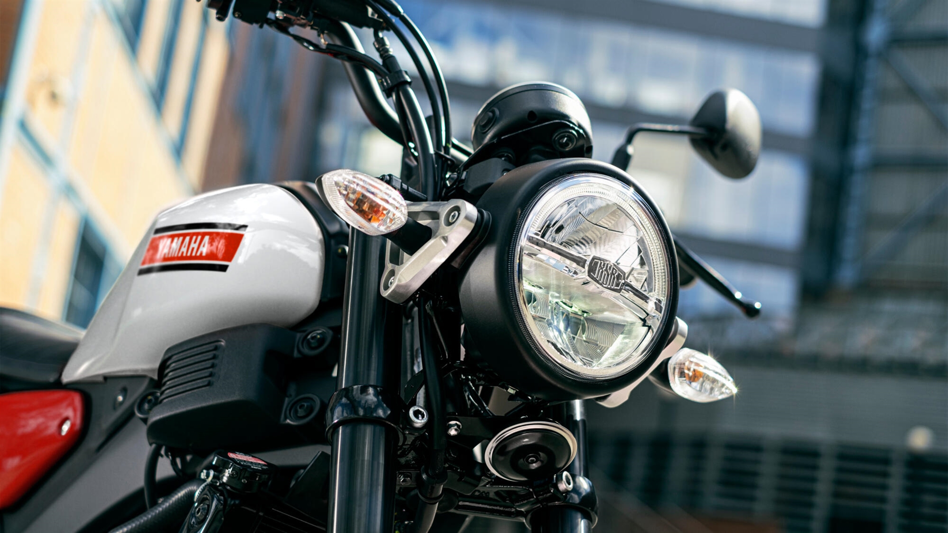 2025-Yamaha-XS125-EU-NA-Detail-005-03-1