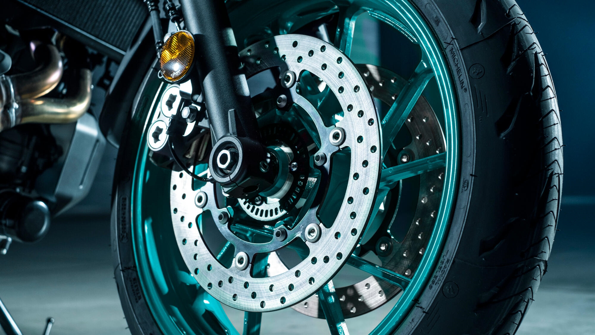 2024-Yamaha-MT07A-EU-Detail-006-03