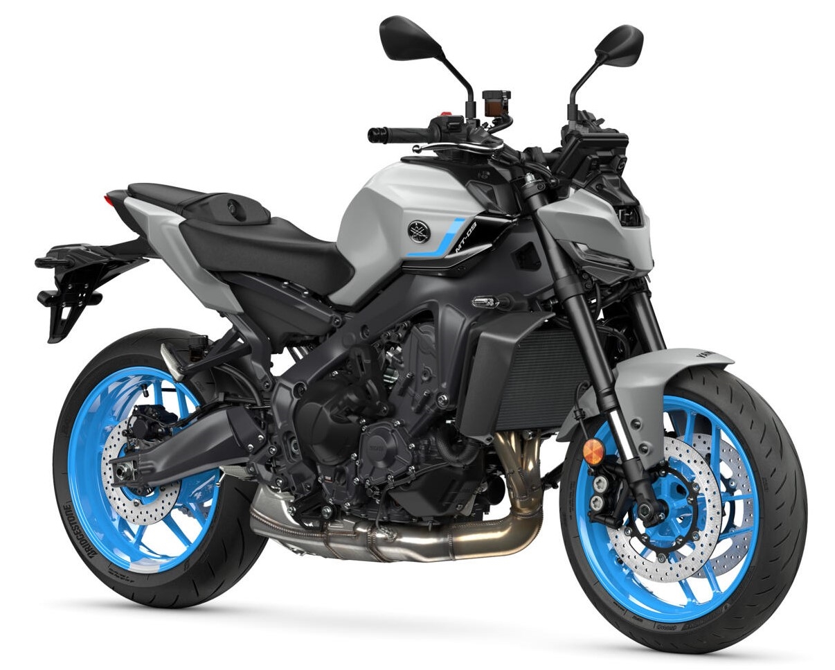 2025-Yamaha-MT09AS-EU-Ice_Storm-360-Degrees-001-03
