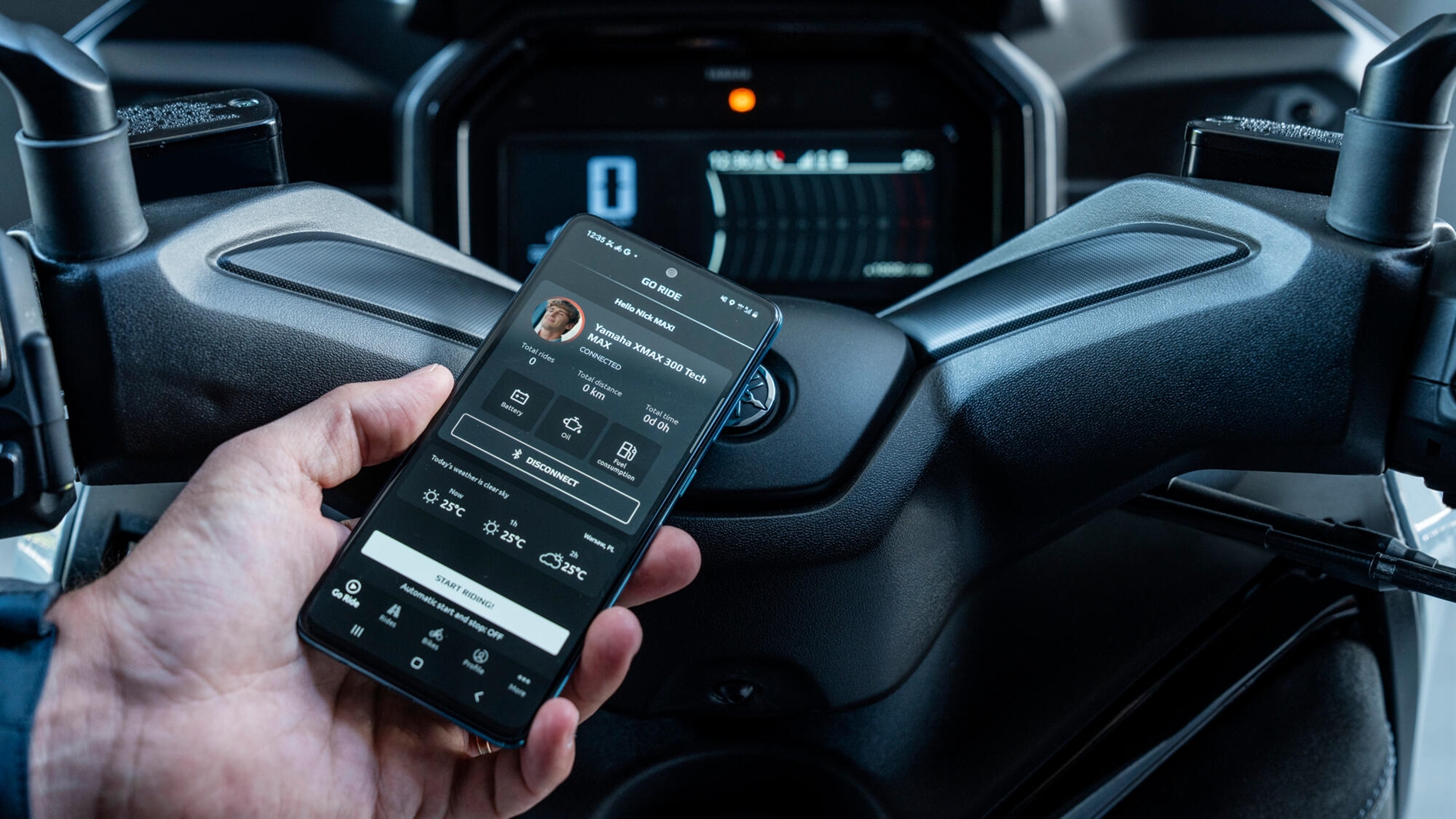 2025-Yamaha-XMAX300ASV-EU-Detail-005-03