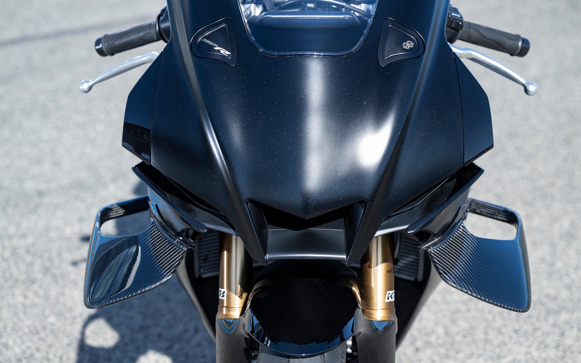 2025-Yamaha-YZF1000R1COMP-EU-Detail-007-03