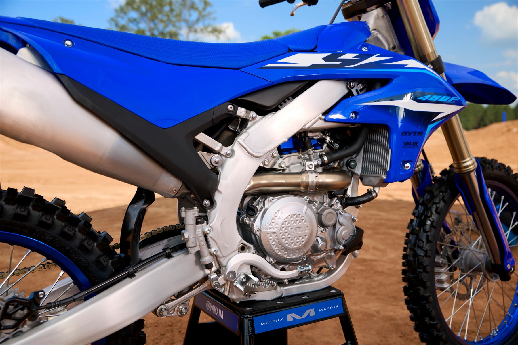 2026-Yamaha-YZ450F-EU-NA-Detail-002-03