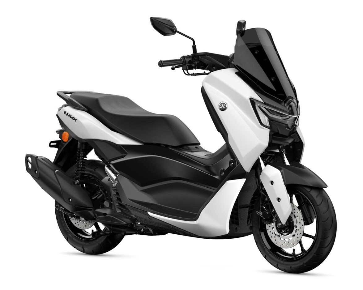 2025-Yamaha-G125YM-EU-Milky_White-360-Degrees-001-03WW