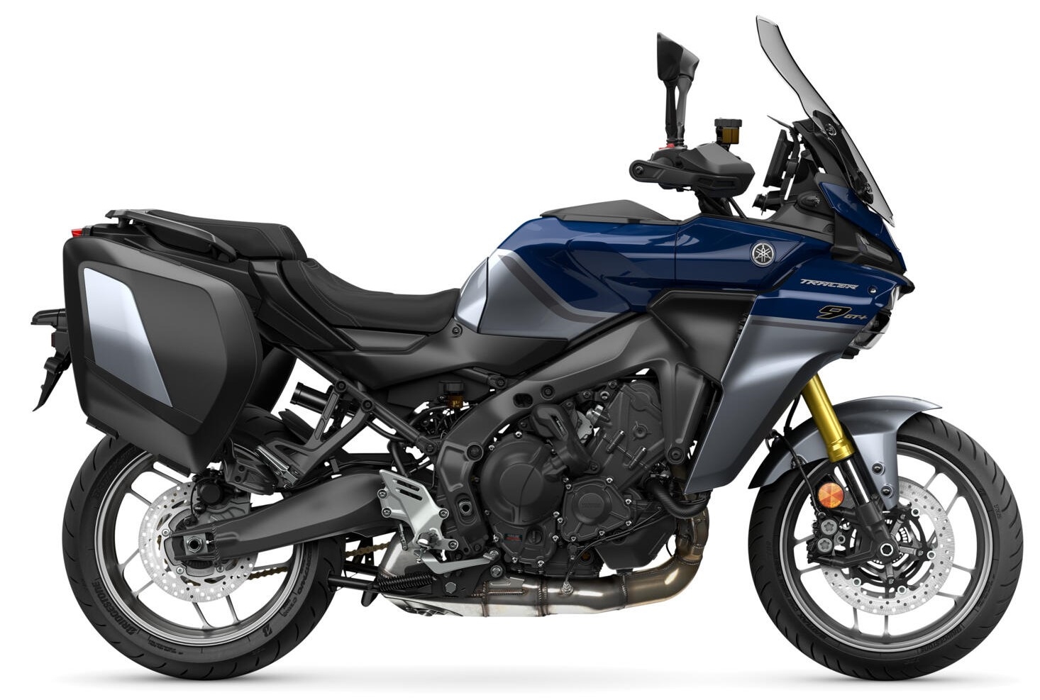 2025-Yamaha-MT09ATRDXCS-EU-Cobalt_Blue-Studio-002-03