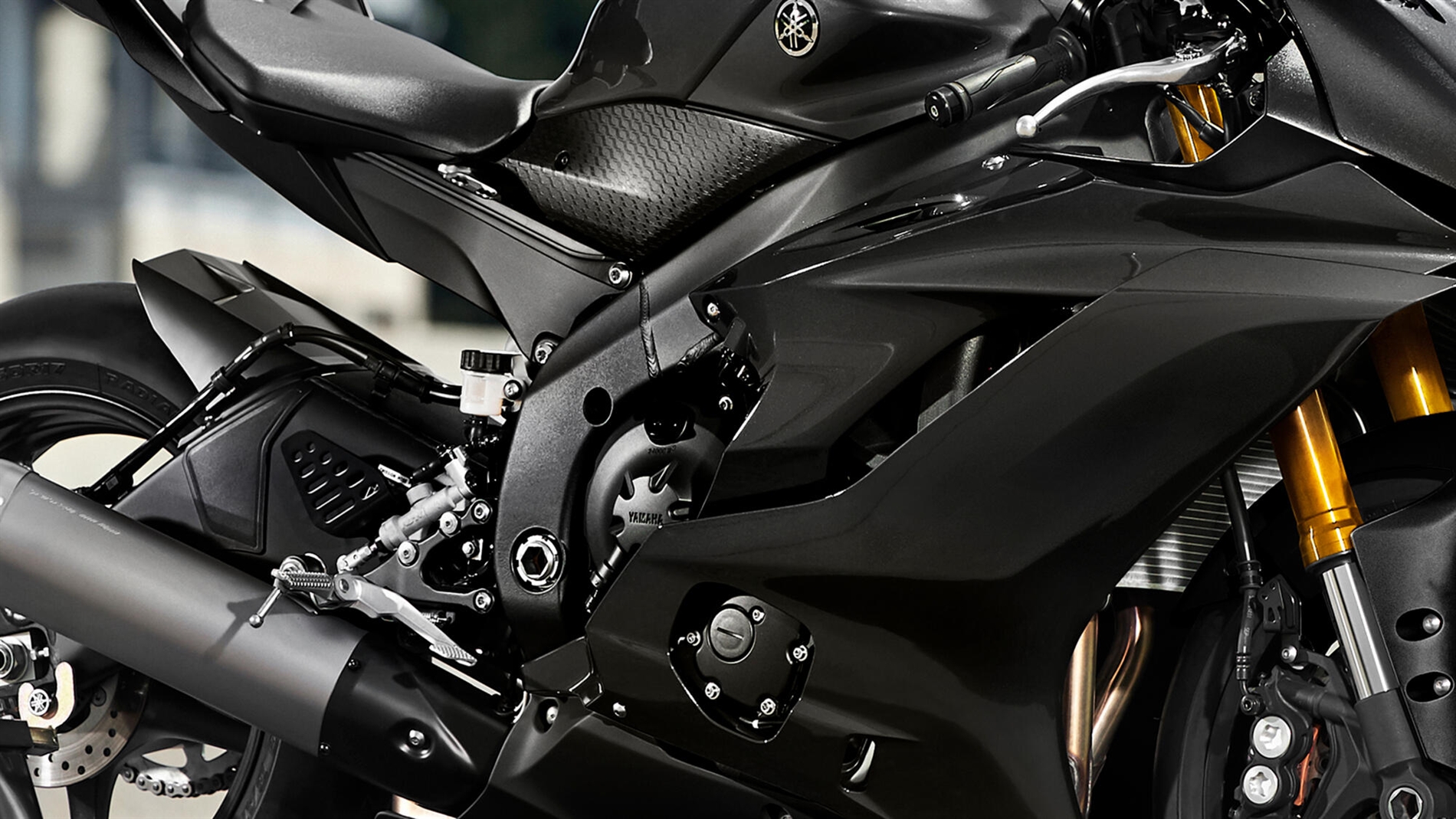 2024-Yamaha-YZF600R6RCOMP-EU-Detail-007-03