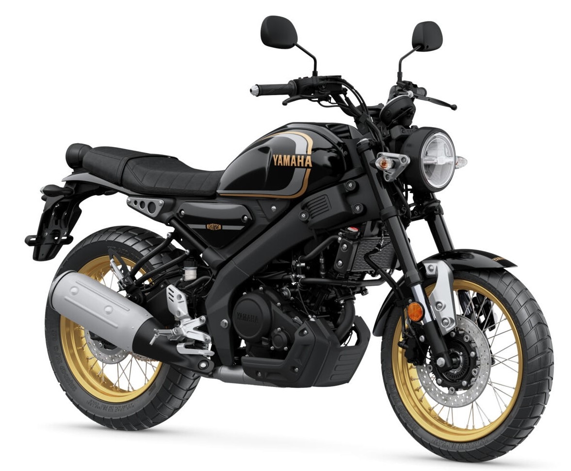 2023-Yamaha-XS125SV-EU-Historic_Black-Studio-001-03