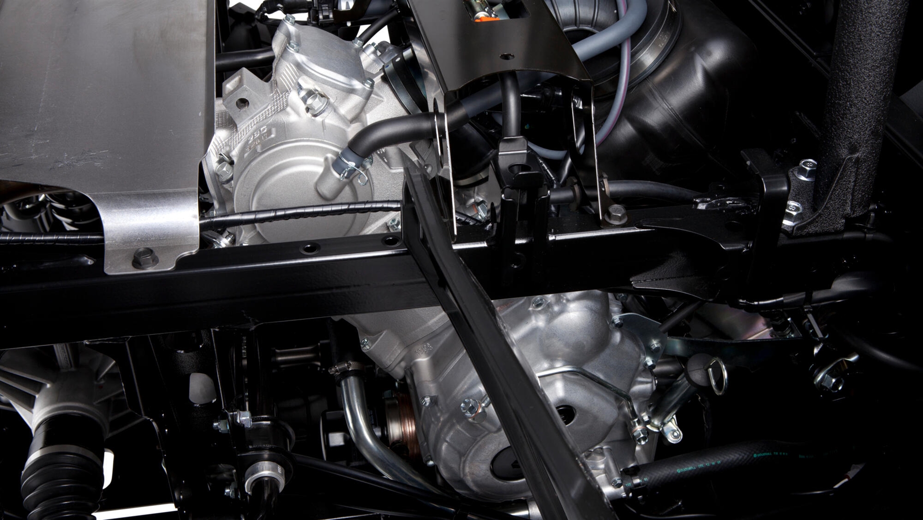 2025-Yamaha-YXM700E-25-EU-Detail-001-03