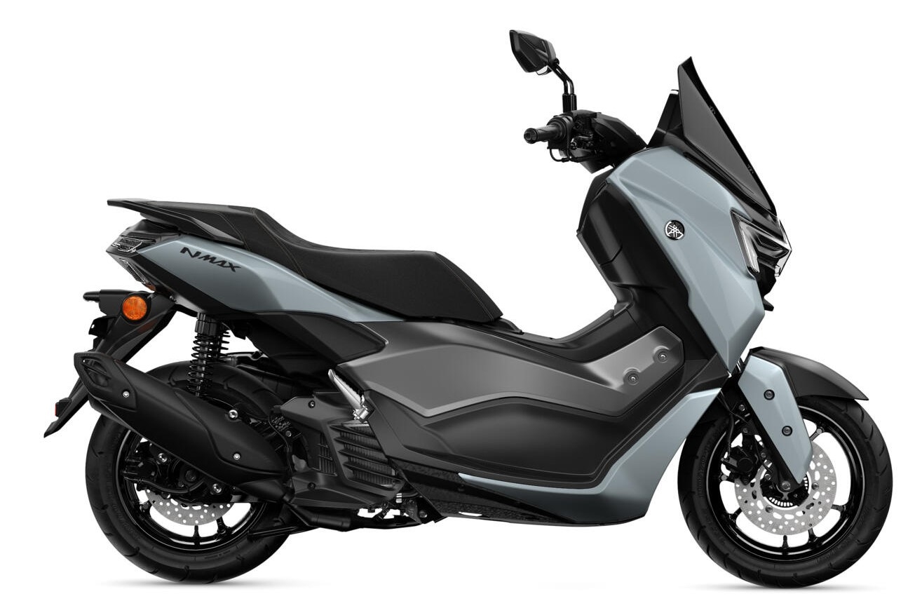 2025-Yamaha-G125YMSV-EU-Ceramic_Grey-Studio-002-03