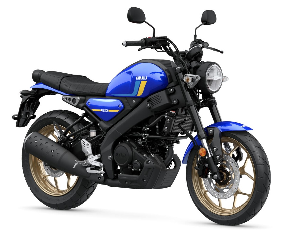 2023-Yamaha-XS125-EU-Yamaha_Blue-Studio-001-03