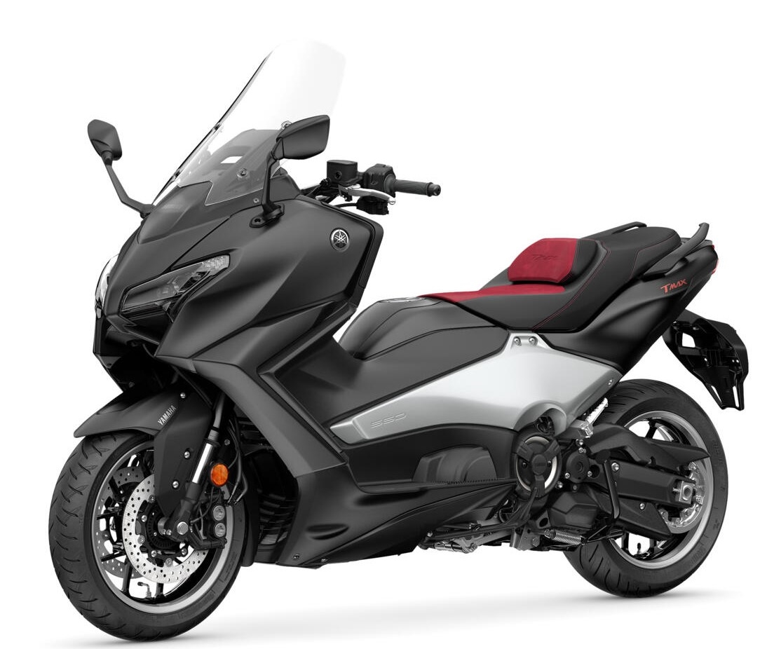 2026-Yamaha-XP500ASV-EU-Black_MAX_-Studio-007-03