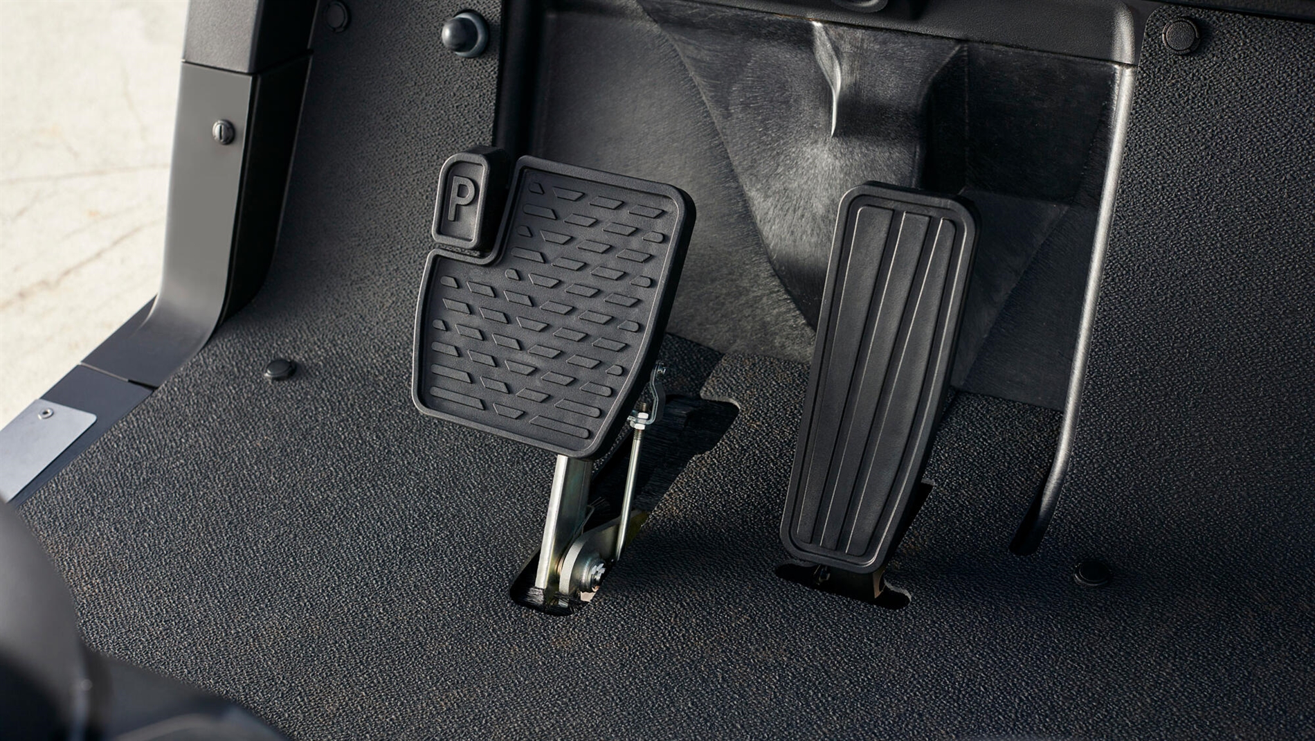 2025-Yamaha-YUM2-AC-25-EU-Detail-007-03