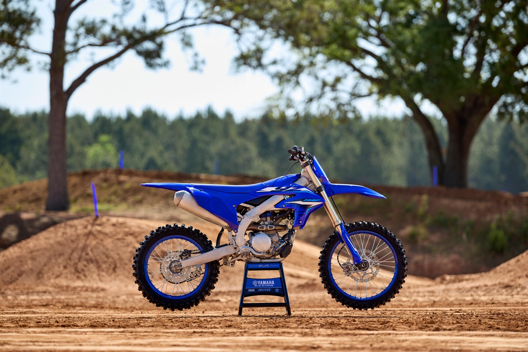 2026-Yamaha-YZ250F-EU-Icon_Blue-Static-001-03